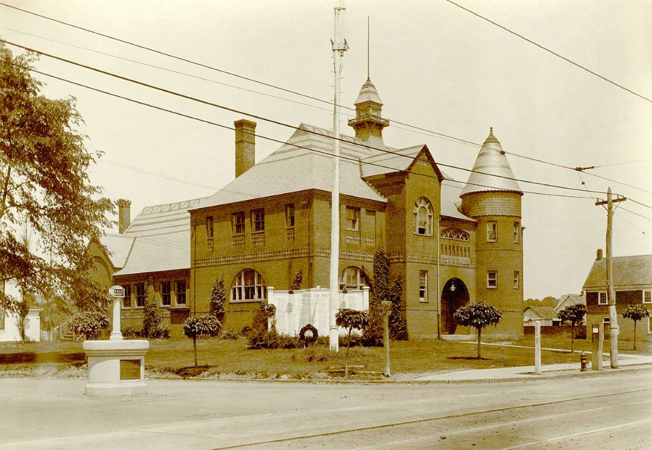 Hamden Town Center